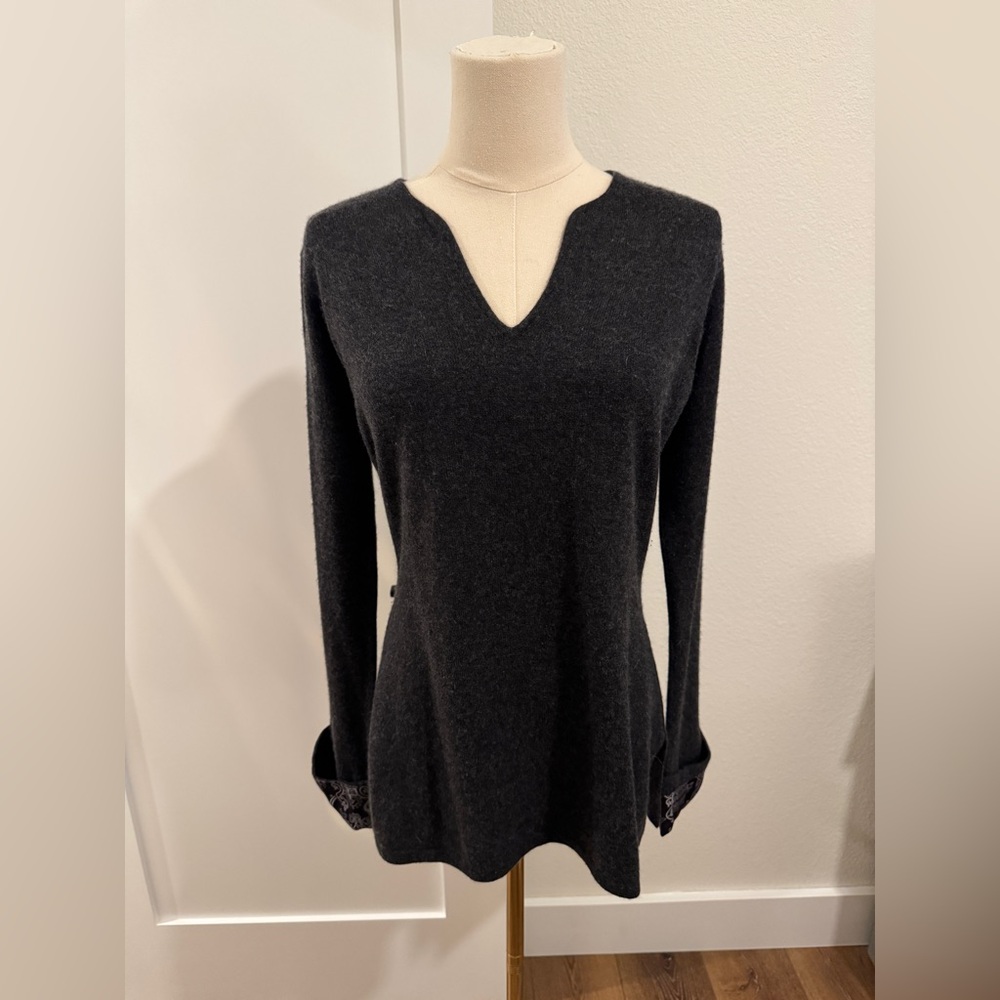 Shanghai Tang. M. Dark Gray.